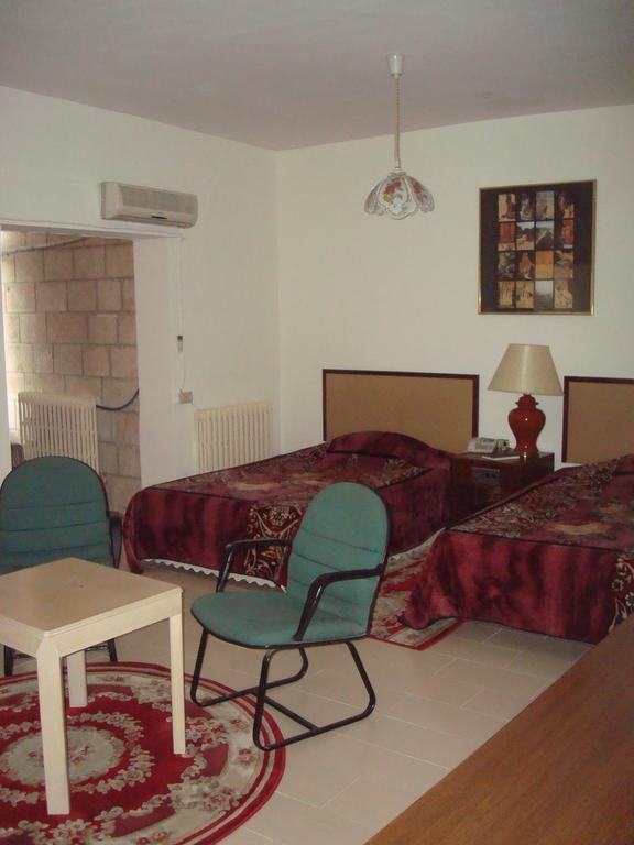 Dove Hotel Ammán Szoba fotó