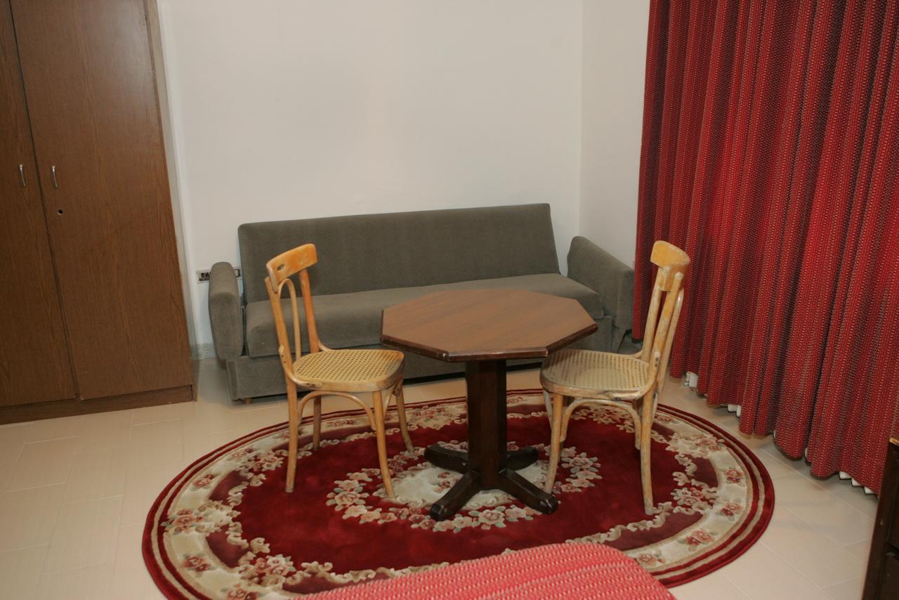 Dove Hotel Ammán Kültér fotó